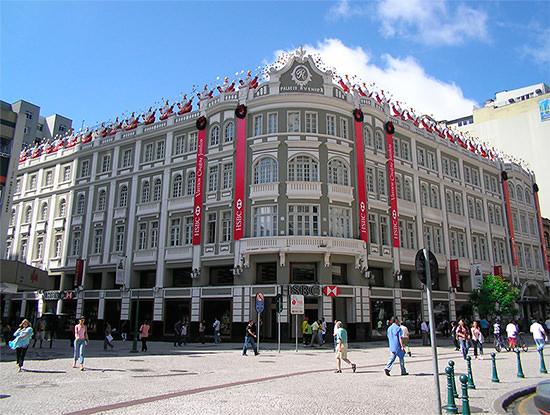 Portas fechadas definitivamente: O fim de banco gigante comprado por rival direto no Brasil - Foto: Reprodução