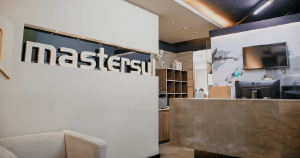 Caso de Sucesso: Mastersul Comex - Hunting de Profissionais Especializados em Meio à Pandemia de 2020 - Visionnaire | Fábrica de IA | Fábrica de Software