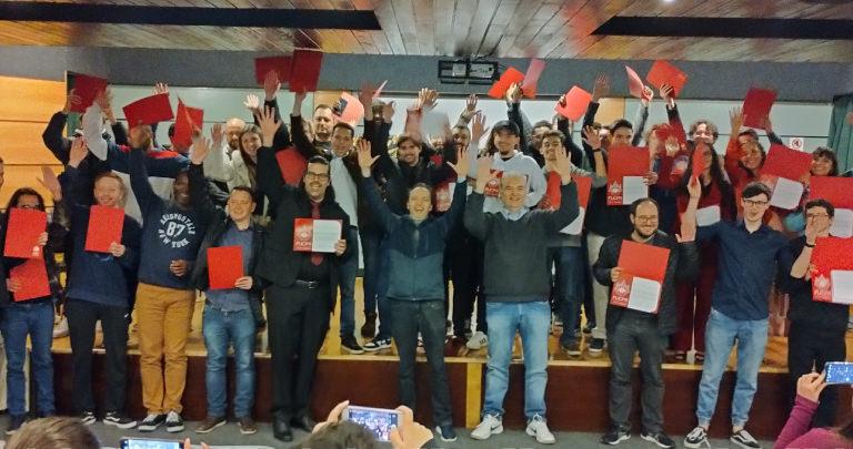 Participants of the Talent Attraction and Training Program receive their certificates - Visionnaire | Software Factory